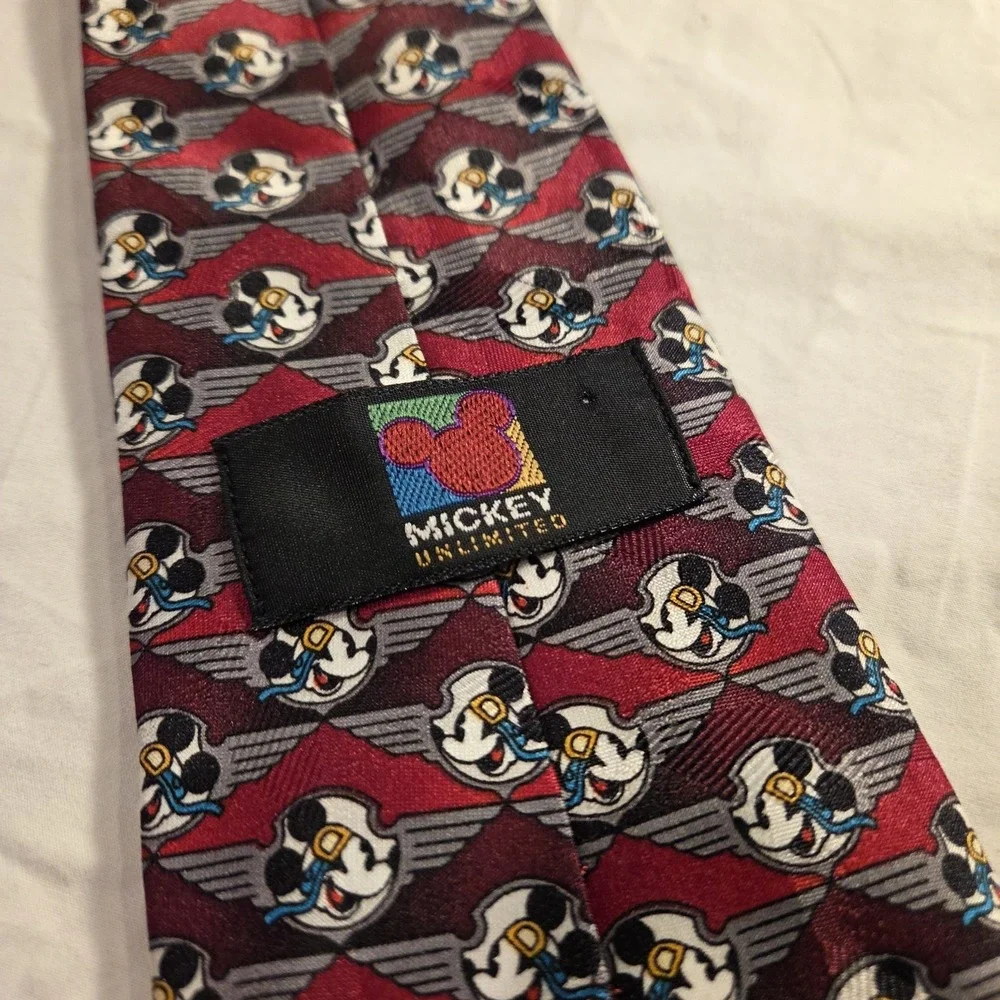 Disney Mickey Unlimited Men's Neck Tie‎ Pilot Mickey Mouse